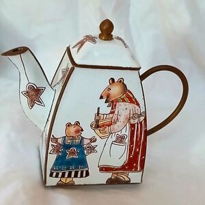 B. YEE MINIATURE TEAPOT